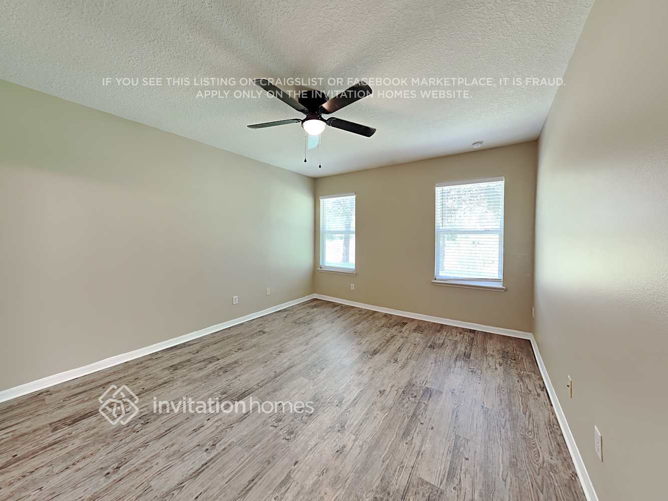 Building Photo - 5848 Windsong Oak Dr