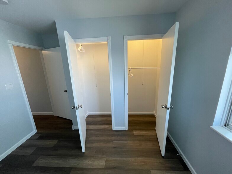 BEDROOM #1 - 2275 N Cable Rd