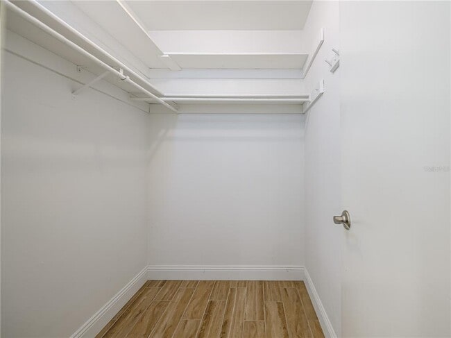 Building Photo - 14605 Brentwood Ln