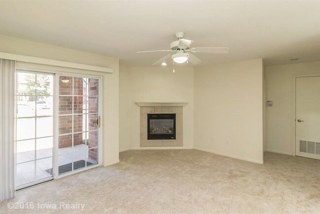 Primary Photo - 105 NW 8th St