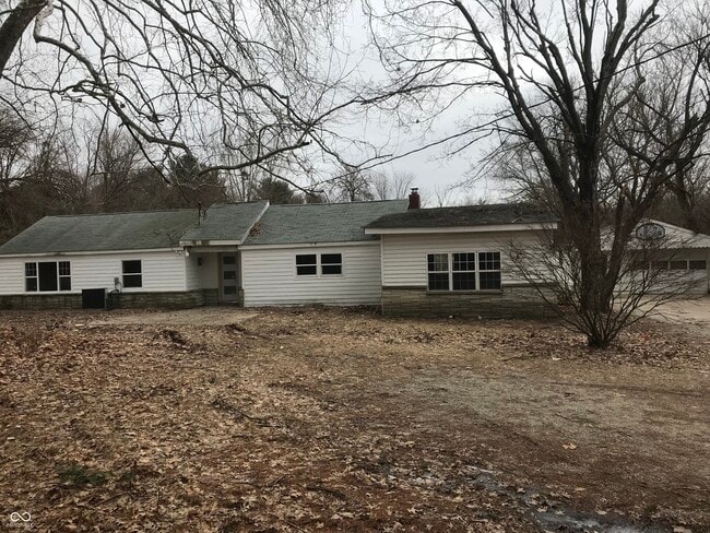 Building Photo - 15665 Westfield Blvd