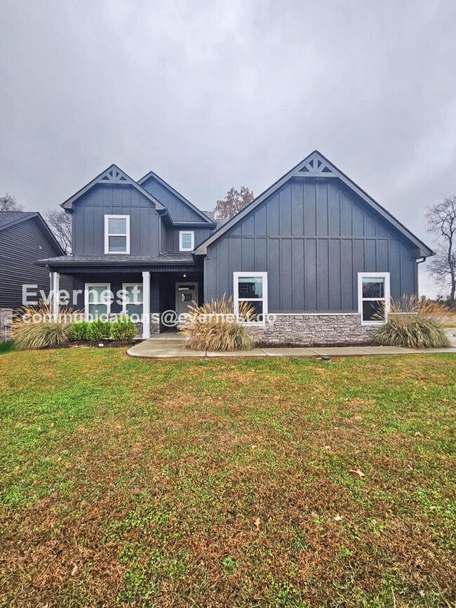 Building Photo - 4043 Ft Sumter Dr