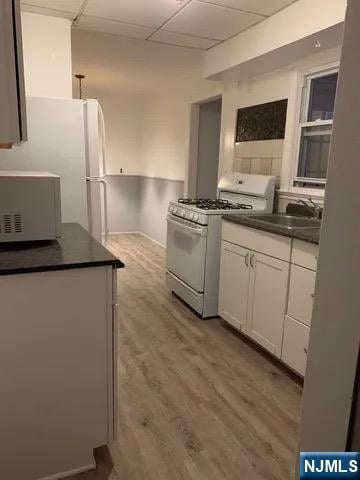Building Photo - 151 Island