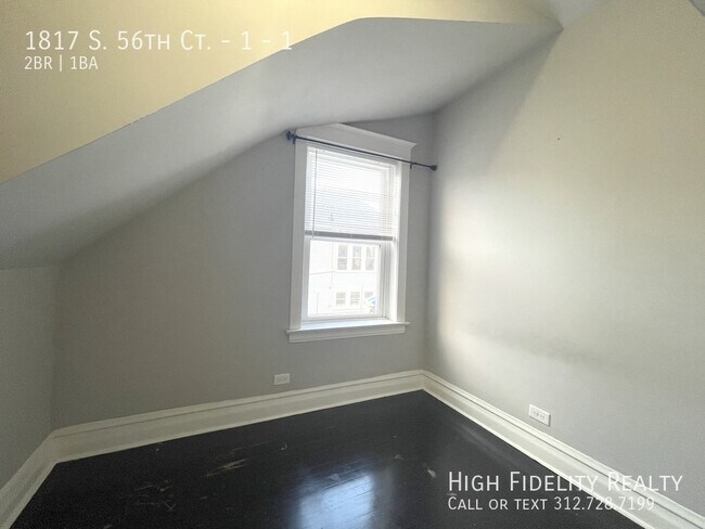 Building Photo - 1817 S 56th Ct