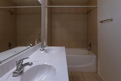 Building Photo - 3-Bed 2.5 Baths  in Northeast El Paso.