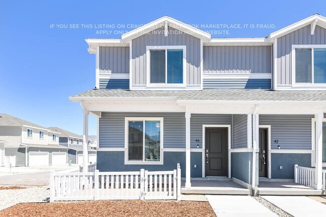 Building Photo - 46 N Riverside Dr