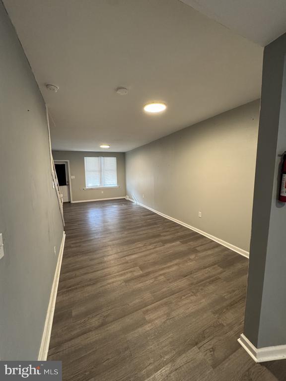 Building Photo - 1435 Edgmont Ave