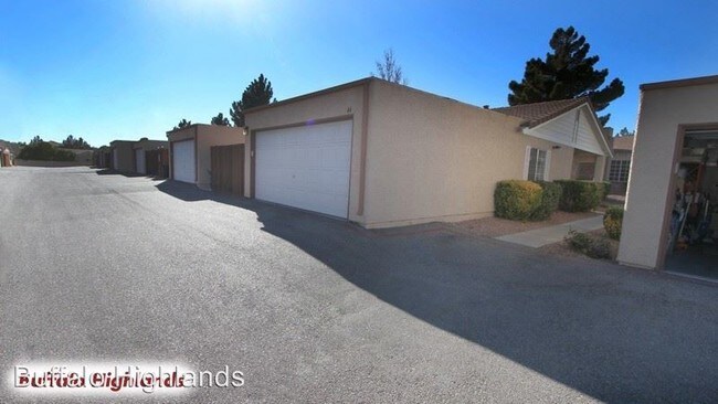 Building Photo - 1100 S Buffalo Dr
