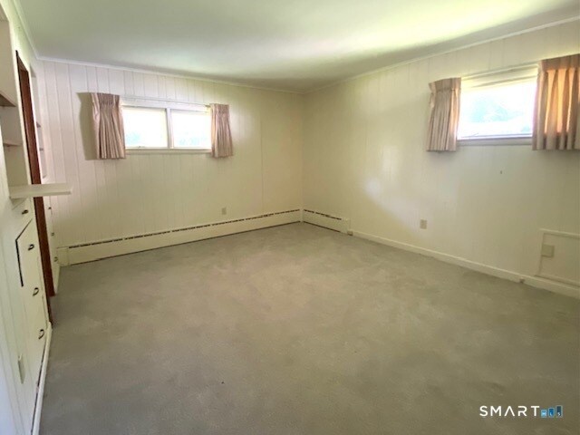 Building Photo - 17 Pond Ln