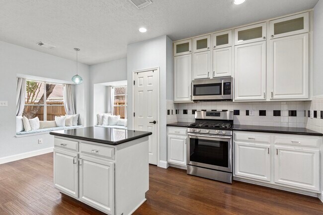 Building Photo - 13507 Country Green Ct