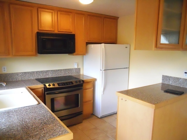 Building Photo - Short Term Lease