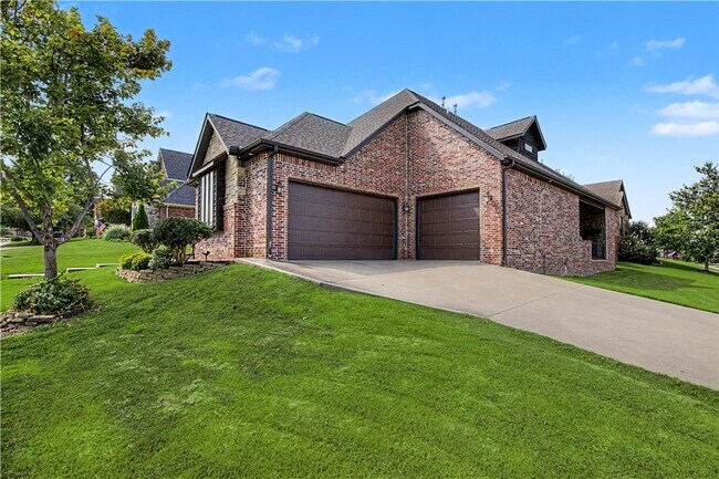 Building Photo - 6600 Willowridge Ln