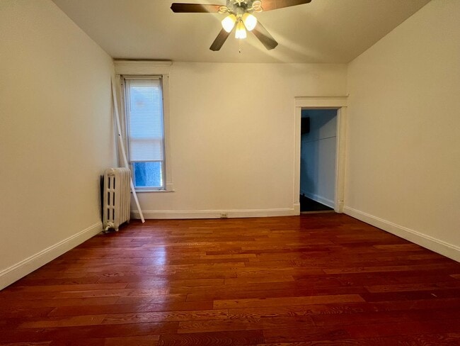 Building Photo - Gorgeous 3-Bedroom Townhome in Allegheny West! Available NOW!
