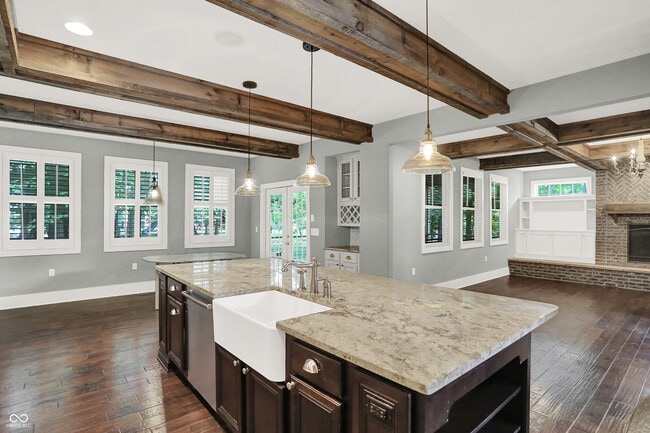 Building Photo - 16893 Oak Manor Dr