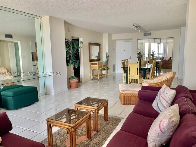 Building Photo - 1500 S Ocean Dr