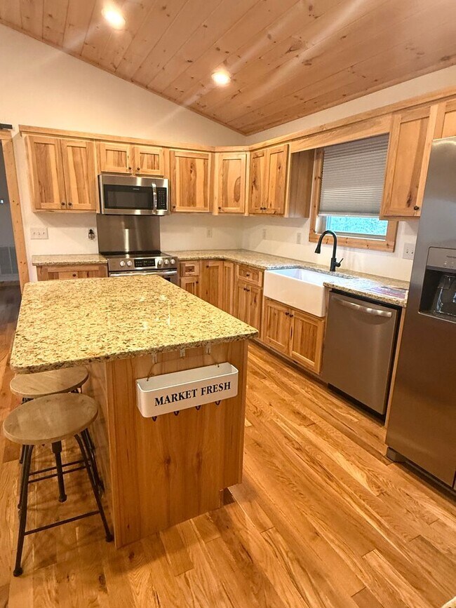 Building Photo - Sandy Gap Cabin