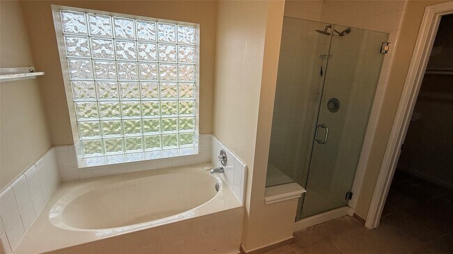 Building Photo - 16806 Pheasant Creek Ct