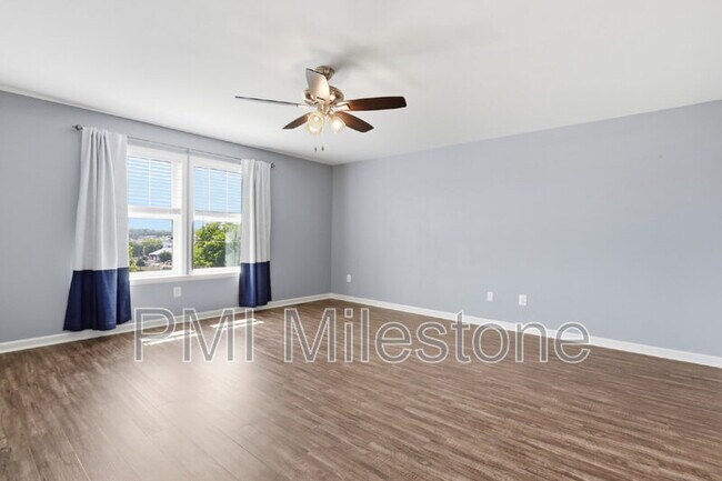 Building Photo - 371 Lookout Mountain Ct