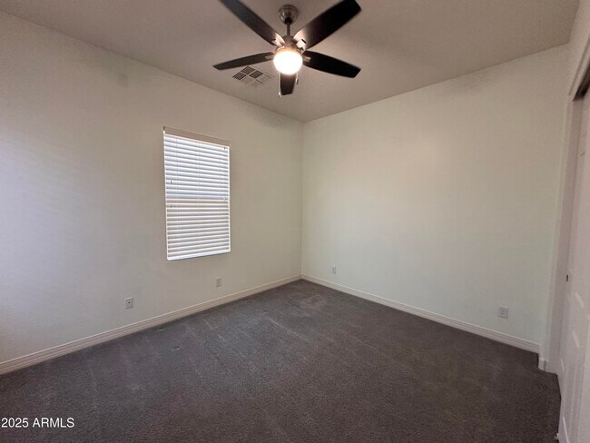 Building Photo - 3269 E Ironside Ln