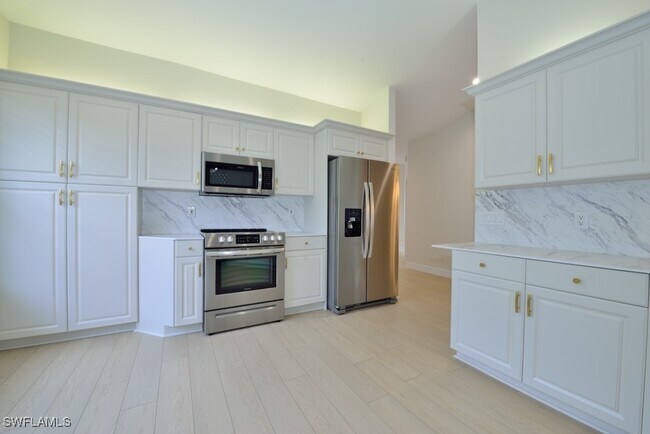 Building Photo - 20130 Seagrove St
