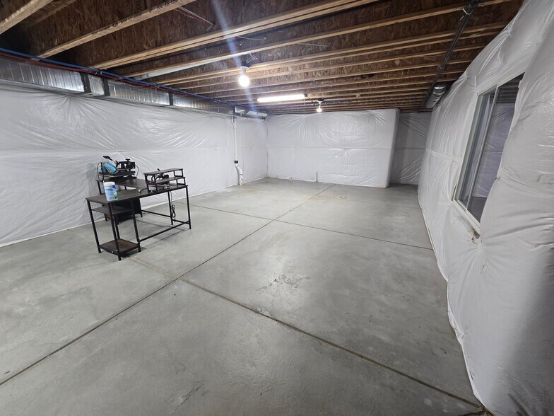 Building Photo - 9799 Dunning Cir