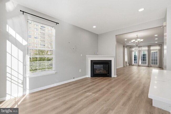 Building Photo - 2335 Huntington Station Ct