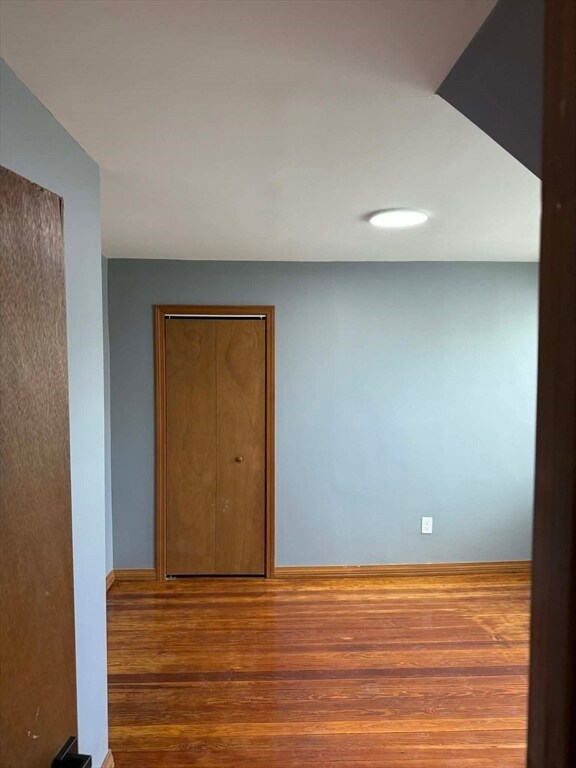 Building Photo - 6 Lawn St