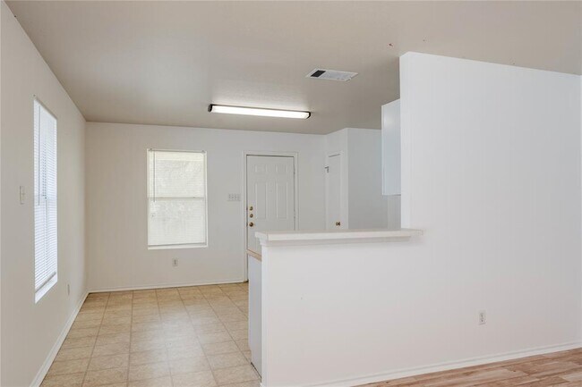 Building Photo - 3514 Banda Ln