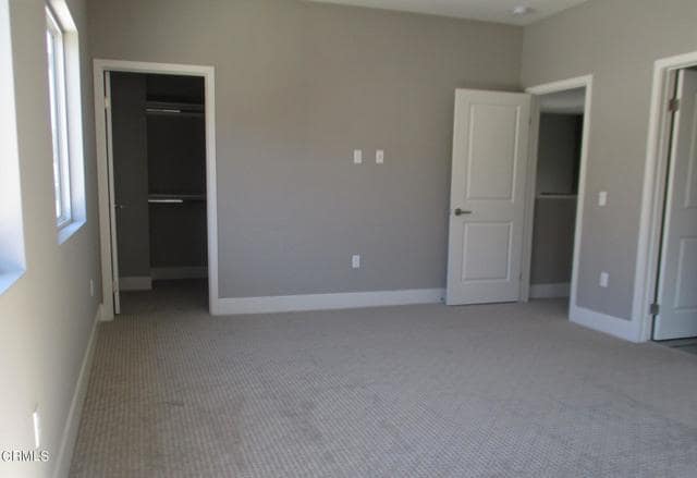 Building Photo - 21028 E Cypress St