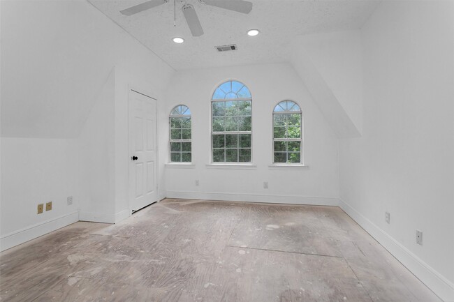 Building Photo - 36922 High Chaparral
