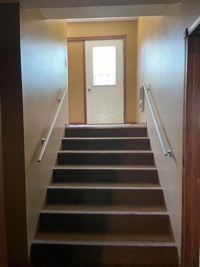 Building Photo - 1117 Expansion Dr