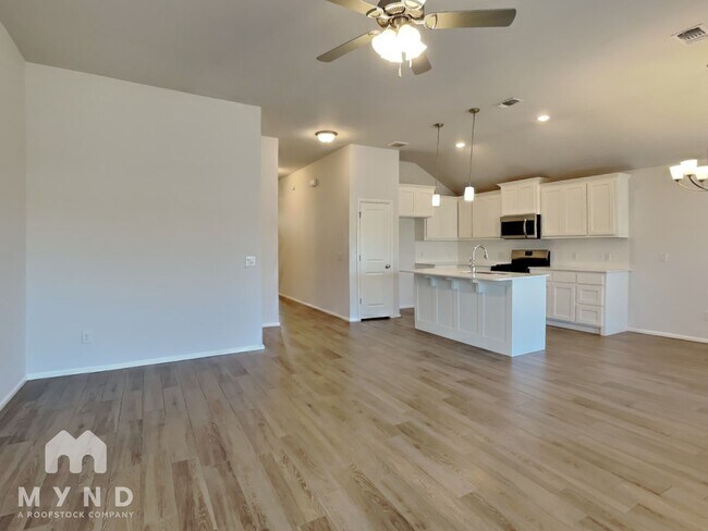 Building Photo - 10625 NW 20th St