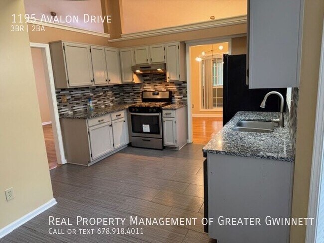 Building Photo - 1195 Avalon Dr