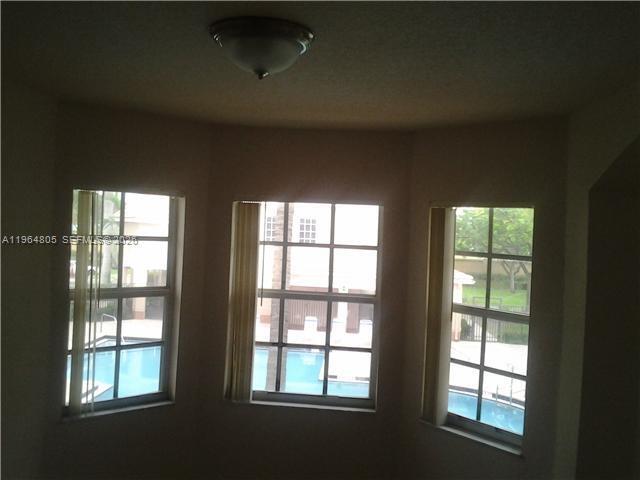 Building Photo - 506 Belmont Ln