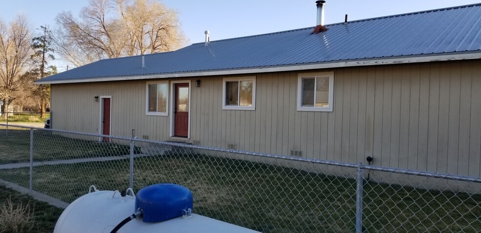 Building Photo - 472-285 Johnstonville Rd