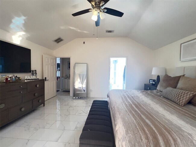 Building Photo - 10503 Desert Springs Cir