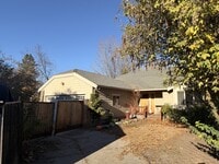 Building Photo - 164 Graham Way