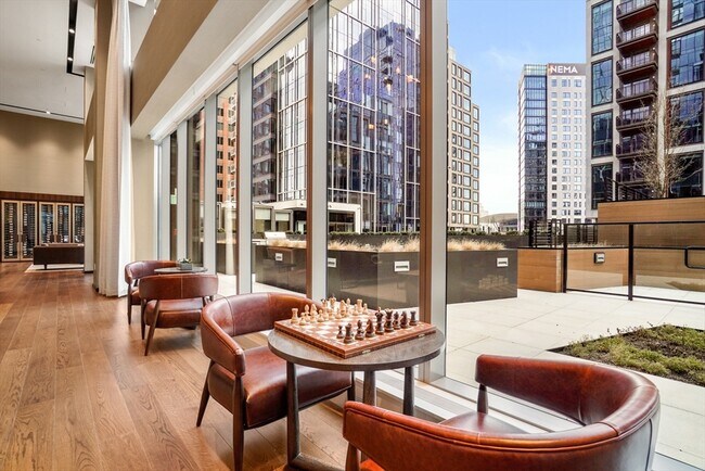 Building Photo - 133 Seaport Blvd
