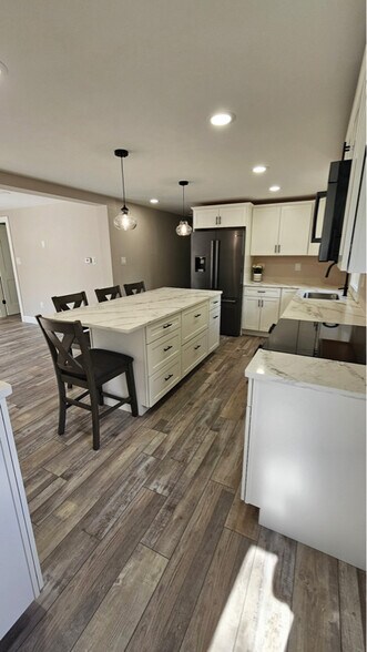 Building Photo - 17 Powderhouse Rd