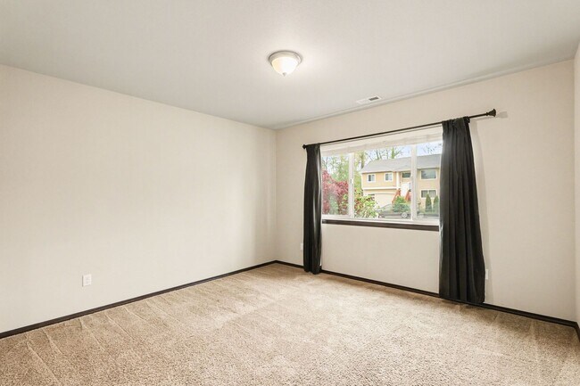 Building Photo - 29 112th St SE