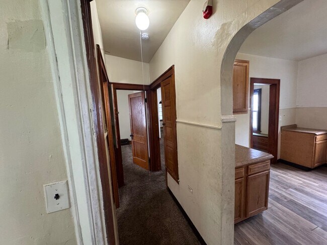 Building Photo - 3591 E 108th St