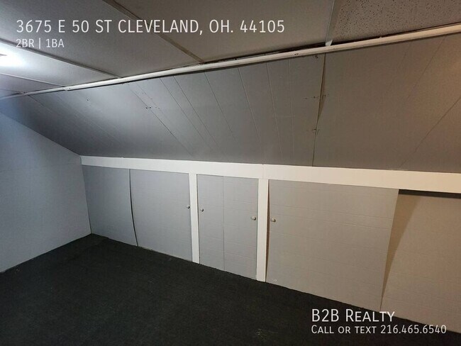 Building Photo - 3675 E 50th St