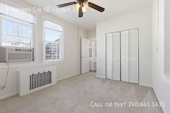 Building Photo - 6 Barney Cir SE