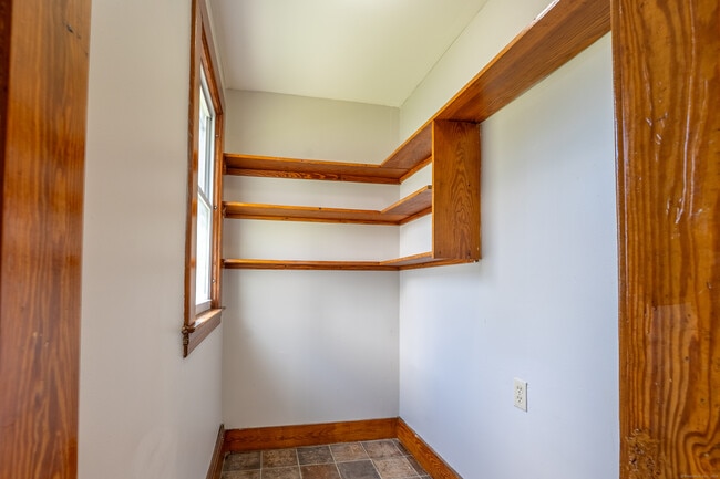 Building Photo - 45 Boulanger Ave