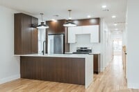 Building Photo - 90 Hollywood Ave