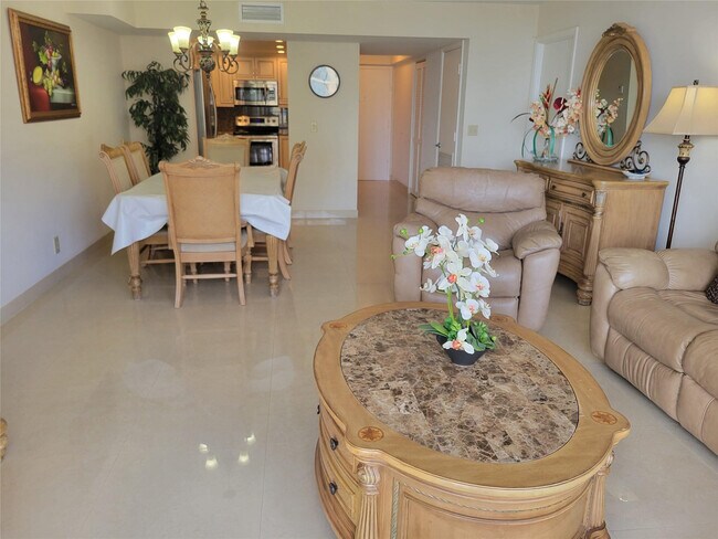 Building Photo - 2401 S Ocean Dr