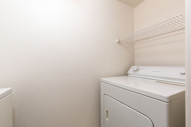 Building Photo - First floor one bedroom in gated Silverado Rach community