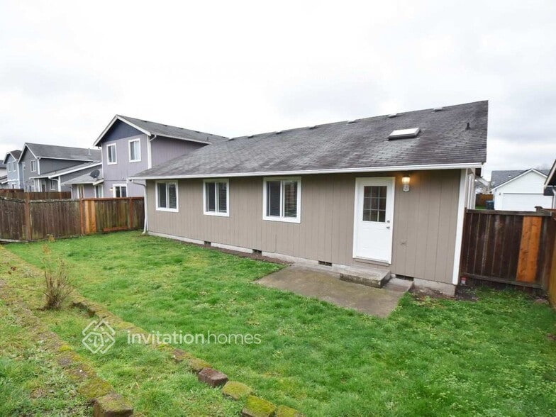 Building Photo - 20213 13th Ave Ct E