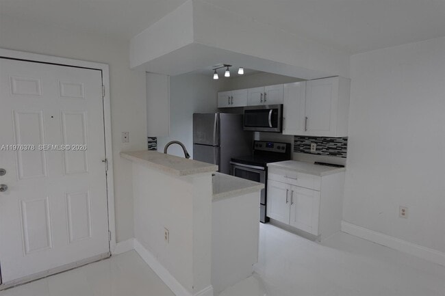 Building Photo - 15560 SW 104th Terrace