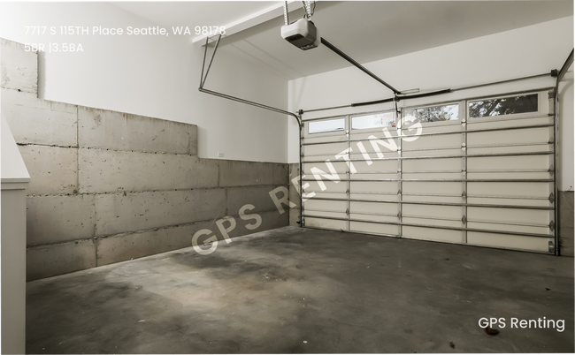 Building Photo - 7717 S 115th Pl